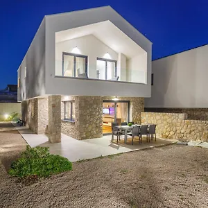 Villa Maria Insel Krk, Gabonjin